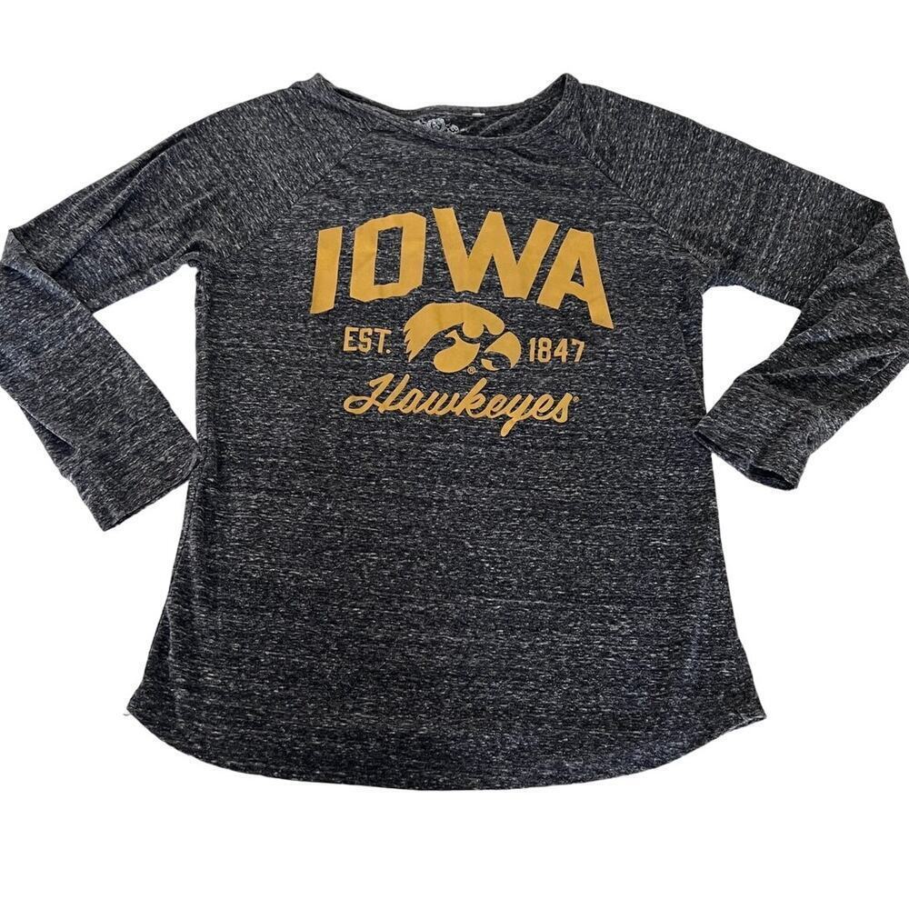 Three Square Dark Heathered Gray Univ. of Iowa Hawkeyes Long Sleeve T-Shirt- XL